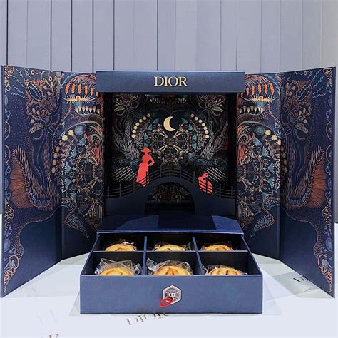 luxury mooncake brands.